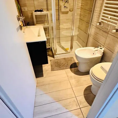 Hébergement de vacances Kotel Residenza Piazza Bologna *